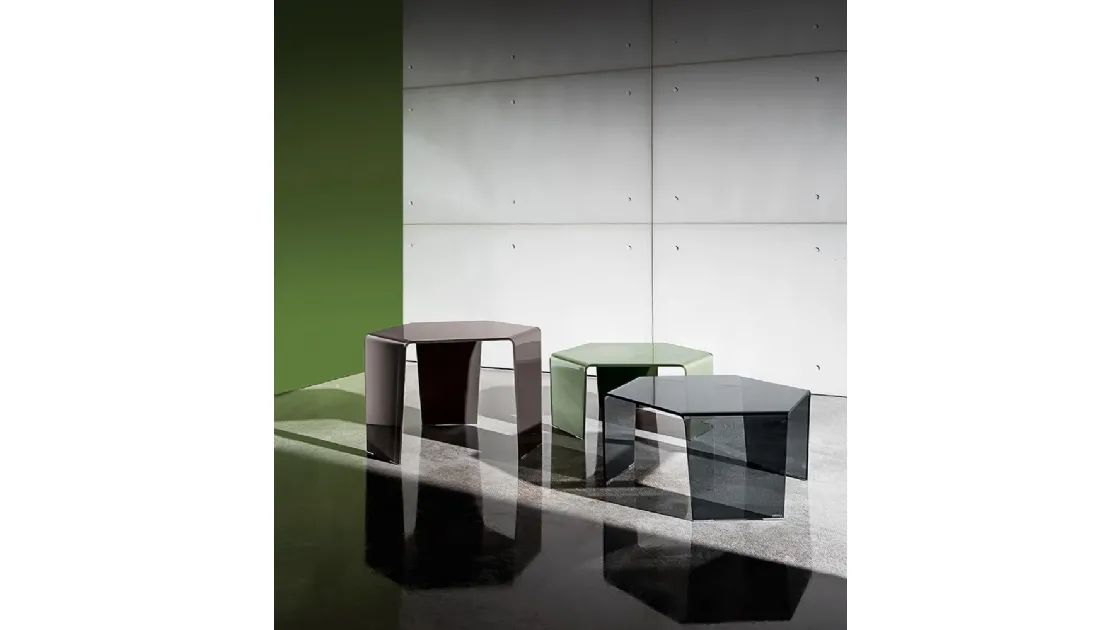 Tavolino 3 Feet in vetro curvo laccato o fumé di Sovet