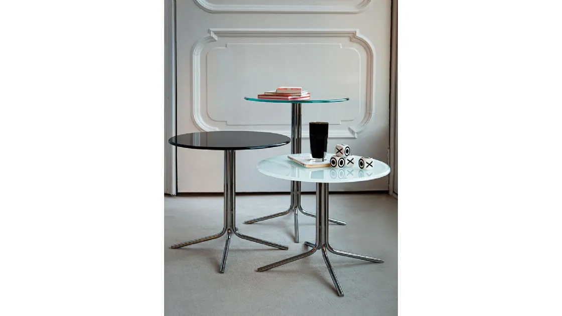Tavolini Genius con top rotondo in vetro e base in metallo di Sovet