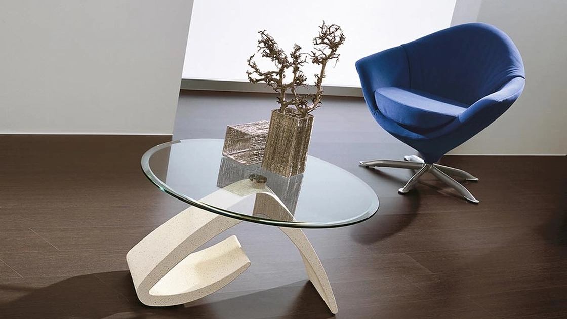 Tavolino con piano in vetro e base in marmo sintetico Cinzia di La Primavera