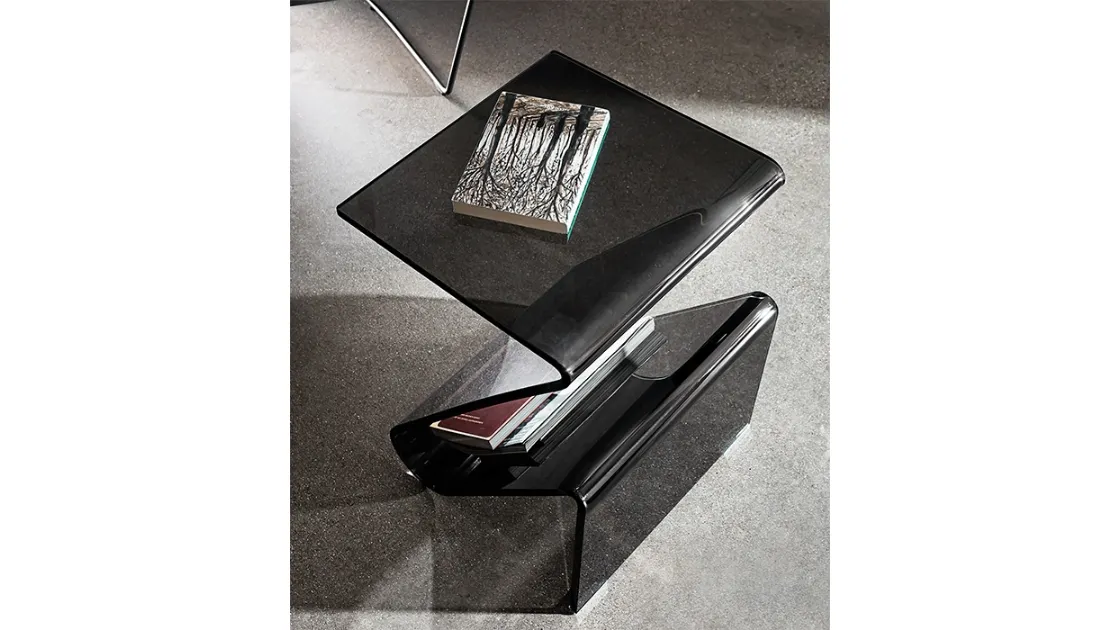 Portariviste in vetro curvato fumé Zeta di Sovet