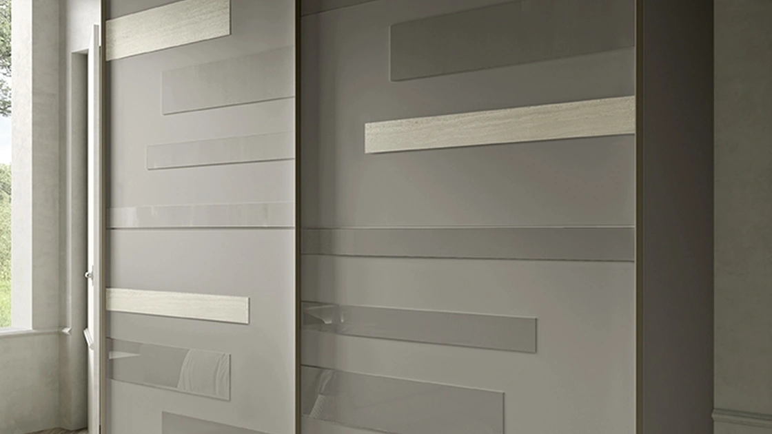 Armadio 18A con ante scorrevoli di Corso 11