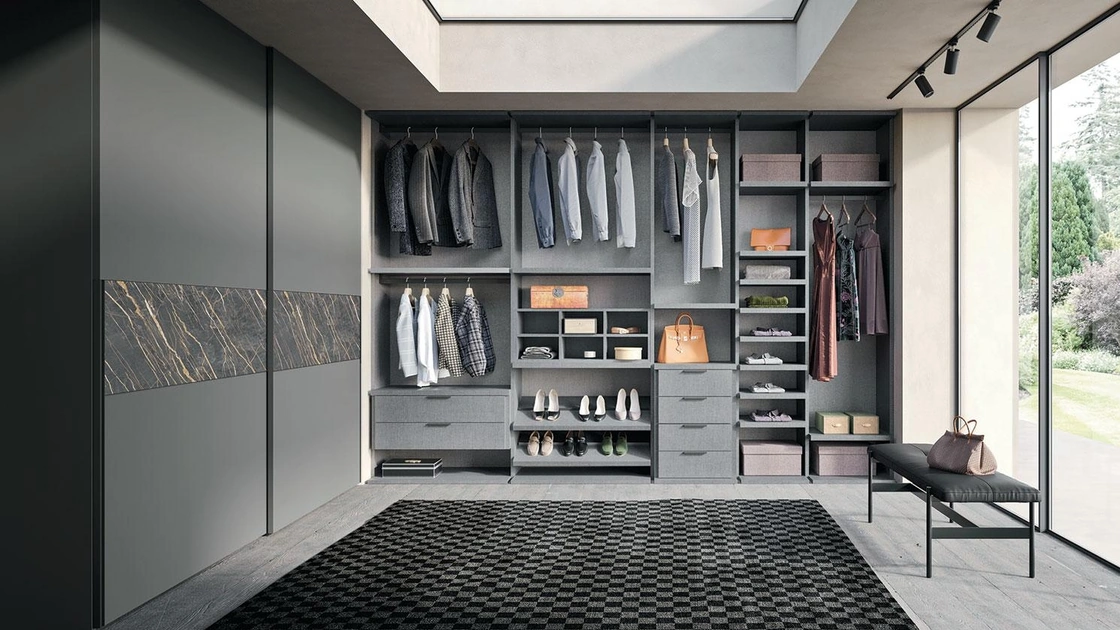 Cabina Armadio Comp 393 in melaminico tessuto con armadio laccato opaco di Mobilgam