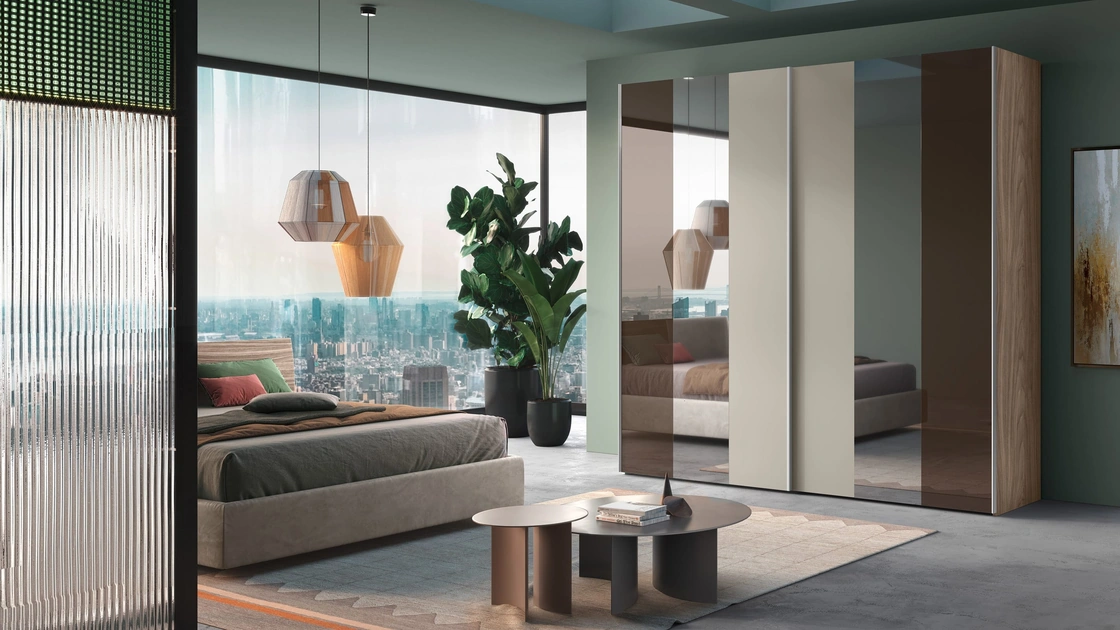 Armadio con ante scorrevoli in nobilitato e vetro Kappa di Adriatica