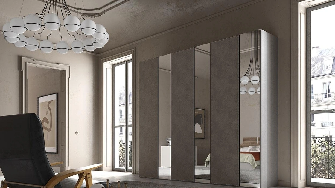 Armadio con ante battenti Comp 352 in vetro e novabuk di Mobilgam