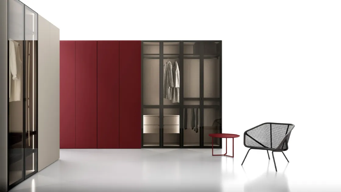 Armadio con ante battenti in laccato e vetro Nocta 03 di SantaLucia