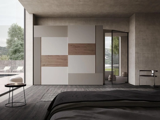 Armadio con ante scorrevoli Comp 310 in laccato opaco con inserti in legno di Mobilgam