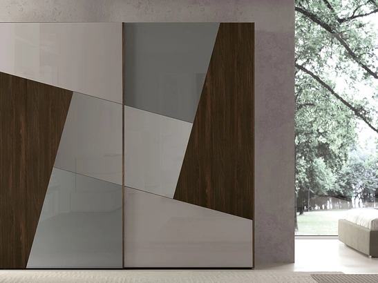 Armadio in vetro e rovere termocotto Sector di Adriatica