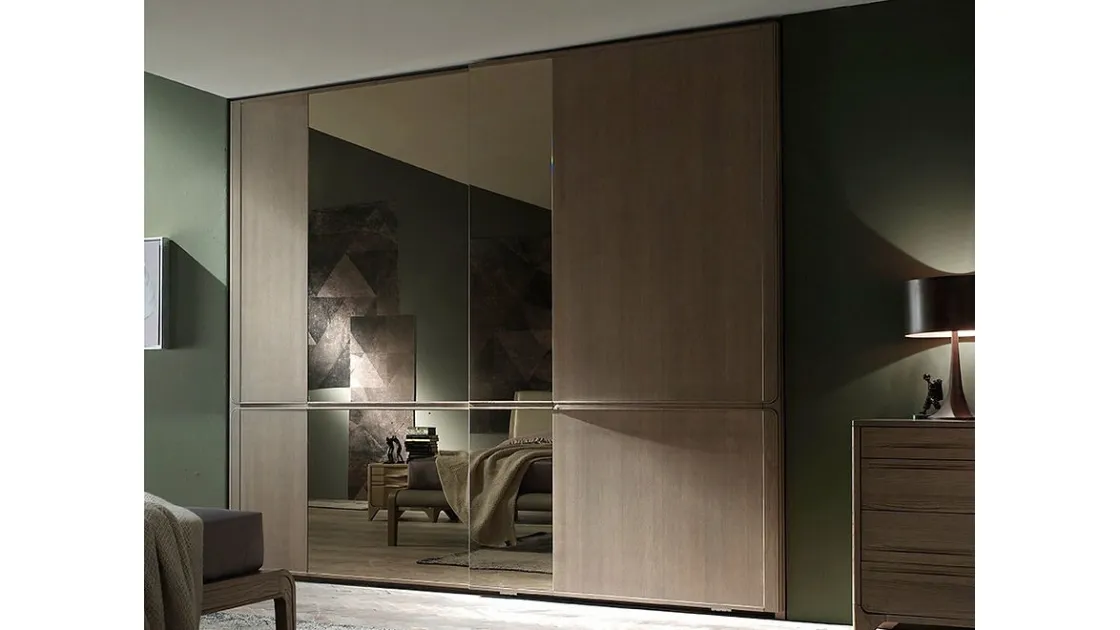 Armadio Way in legno e specchio di Fasolin