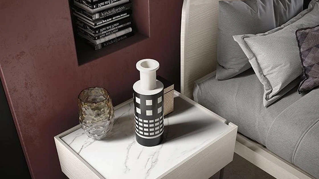 Comodino Cubo in frassino di Mobilgam