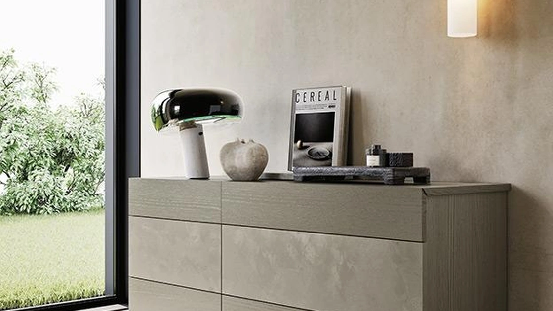 Comò Noa in frassino e spatolato di Mobilgam