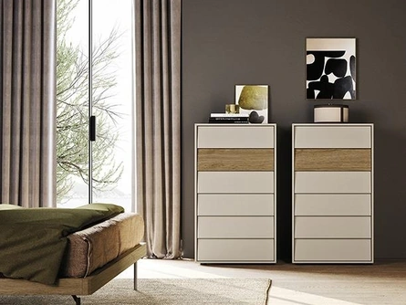 Cassettiera in laccato e legno Vela di Mobilgam