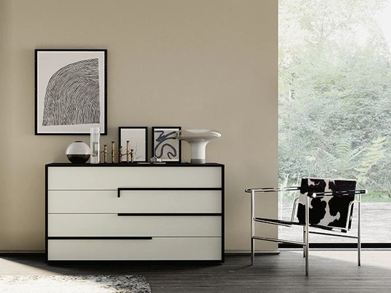 Comò York in laccato opaco di Mobilgam