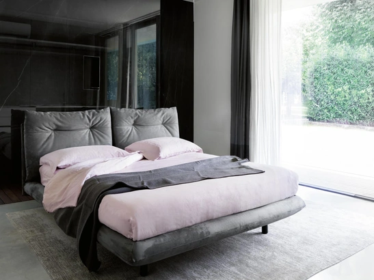 Letto Again in ecopelle nabuk di Noctis