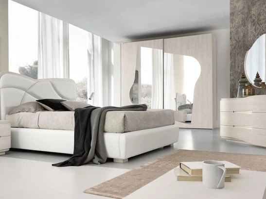 Letto in ecopelle con box contenitore Aloa di Adriatica