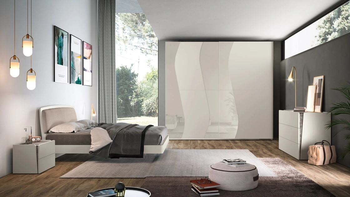 Letto laccato Bianco con testiera con inserto in tessuto imbottito Composizione 53 di Corso 11