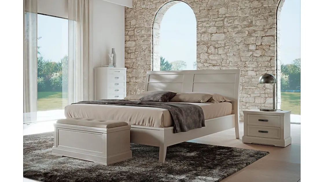 Letto matrimoniale Emma in legno laccato di Fasolin