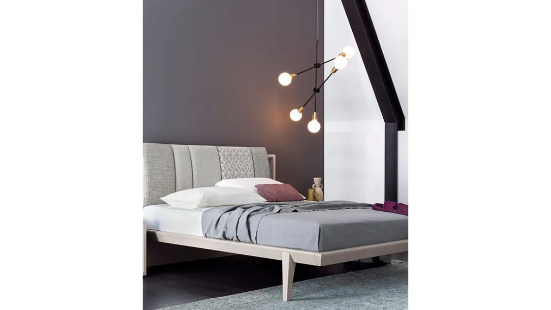 Letto con testiera Aurea di Fasolin