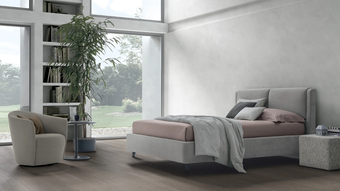 Letto in tessuto imbottito con testiera reclinabile Loft di V&Nice