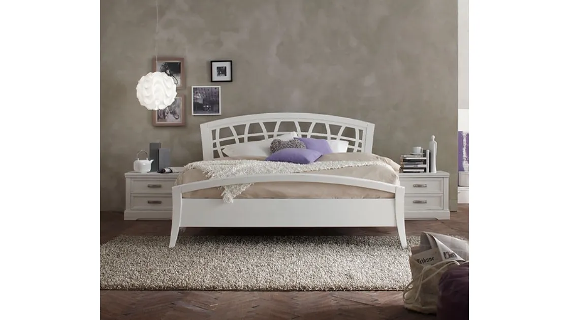 Letto in legno con testiera Mira di Fasolin