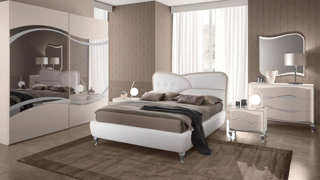 Letto in ecopelle Rubino di Adriatica