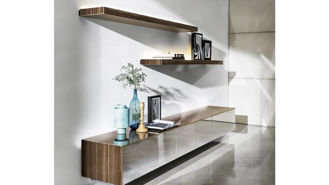 Madia sospesa Magda di Sovet