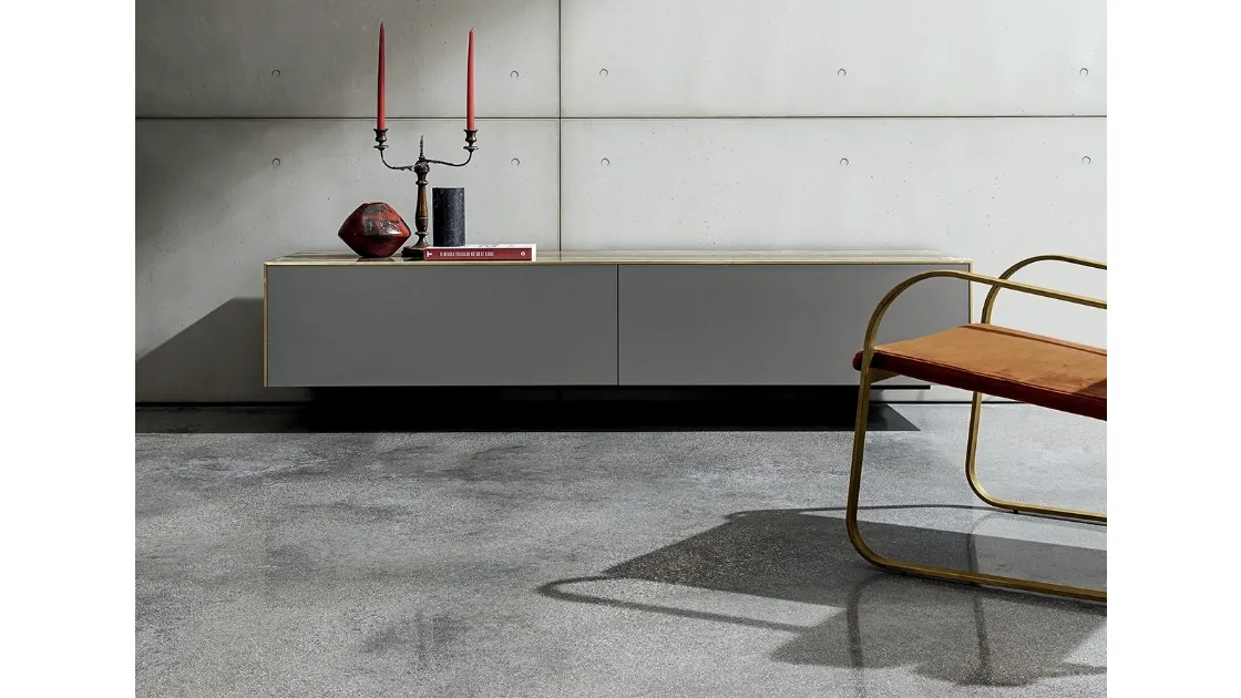 Madia sospesa Magda di Sovet