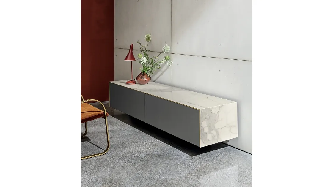 Madia sospesa Magda di Sovet