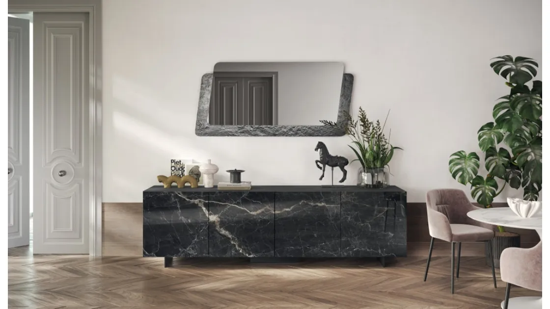 Madia Sideboard 04 in finitura marmo nero di Scavolini