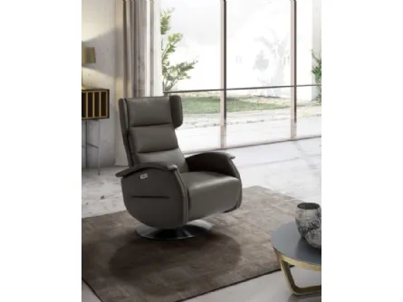 Poltrona relax in ecopelle con base in acciaio Siviglia Swivel di Spaziorelax