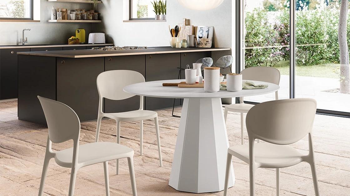 Sedia impilabile in polipropilene Abby di Connubia