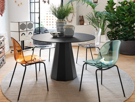 Sedia Academy in policarbonato trasparente di Connubia