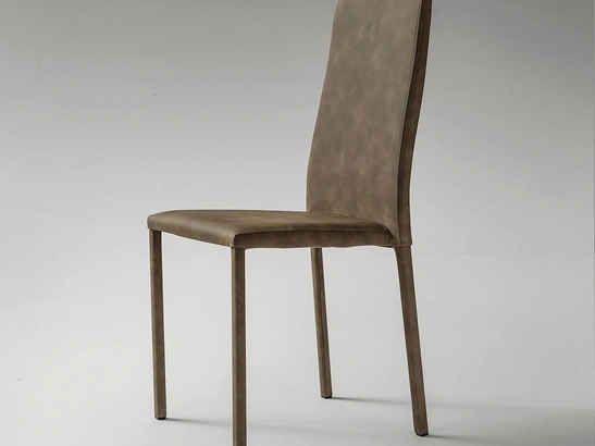 Sedia Berna rivestita in ecopelle di La Primavera