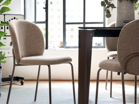 Sedia Cozy Mid di Connubia