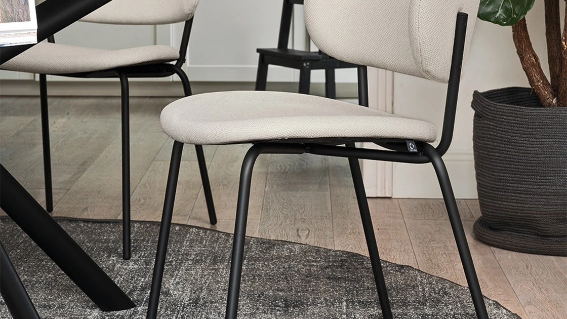 Sedia Desy di Connubia