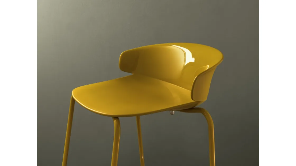 Sgabello Sixties in polipropilene di Scavolini