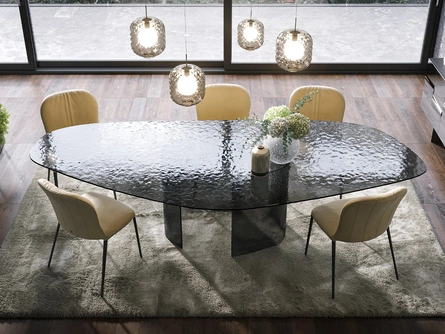 Tavolo in vetro curvato e martellato Ablos di Tonin Casa