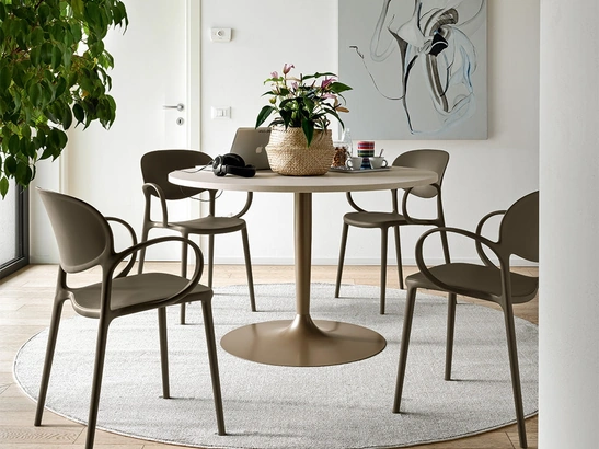 Tavolo rotondo Planet di Connubia