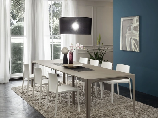 Tavolo consolle allungabile Fabio con top in HPL e gambe in acciaio di La Primavera