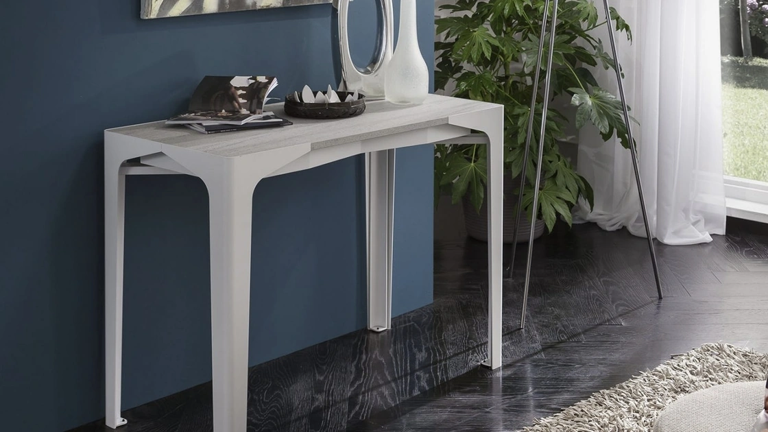 Tavolo consolle chiuso Fabio con top in HPL e gambe in acciaio di La Primavera