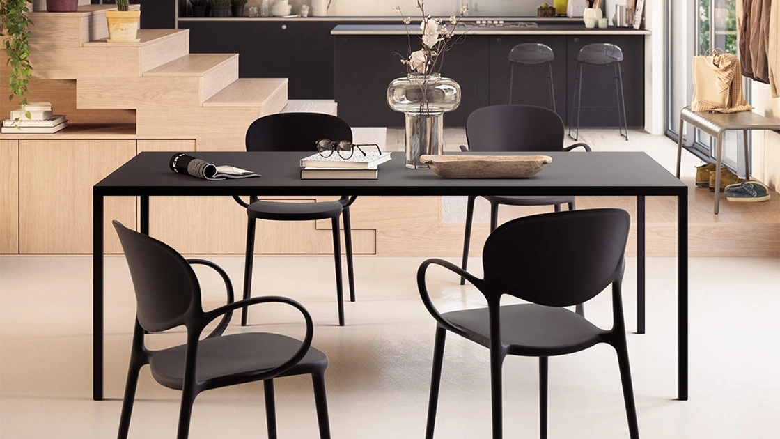 Tavolo rettangolare Iron di Connubia