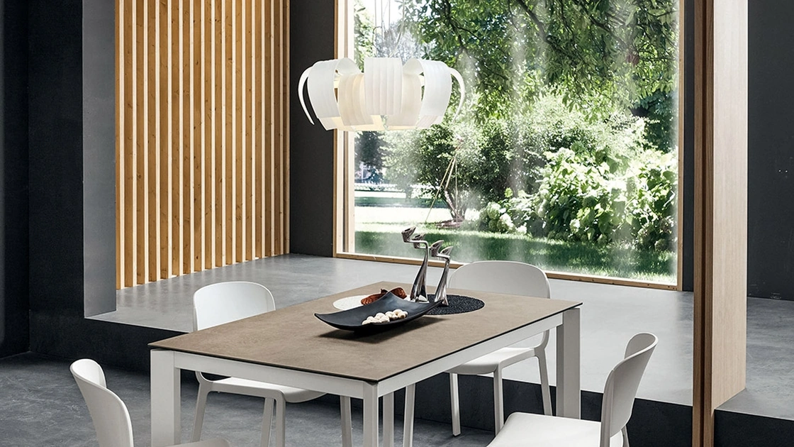 Tavolo Mario di La Primavera