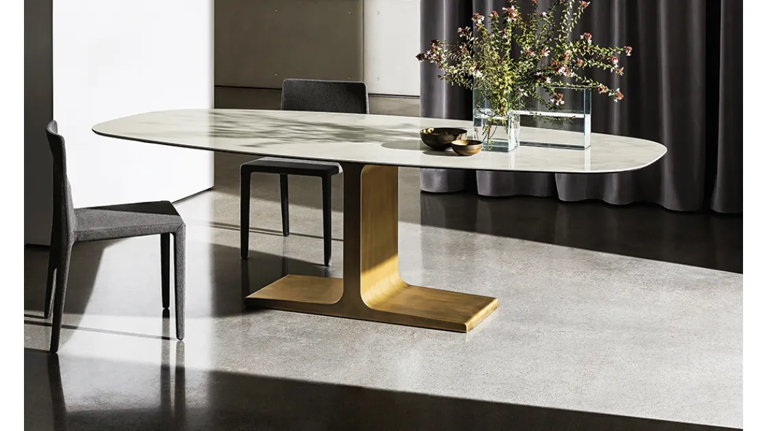 Tavolo Palace shaped di Sovet