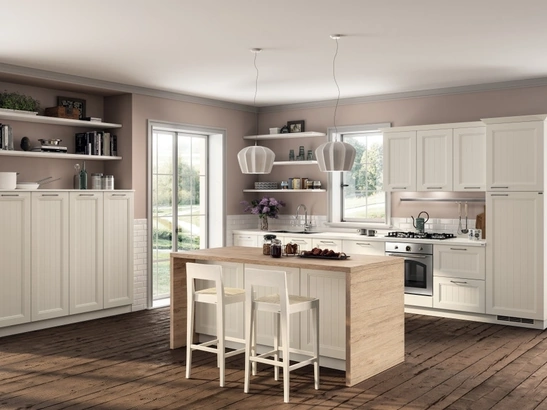 Cucina Classica con isola Colony 03 in laccato Bianco a doghe di Scavolini