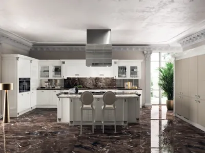 Cucina Classica Exclusiva 03 in laccato lucido Bianco e pelle di Scavolini