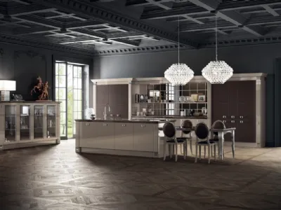 Cucina Classica Exclusiva 02 in laccato lucido Visone di Scavolini