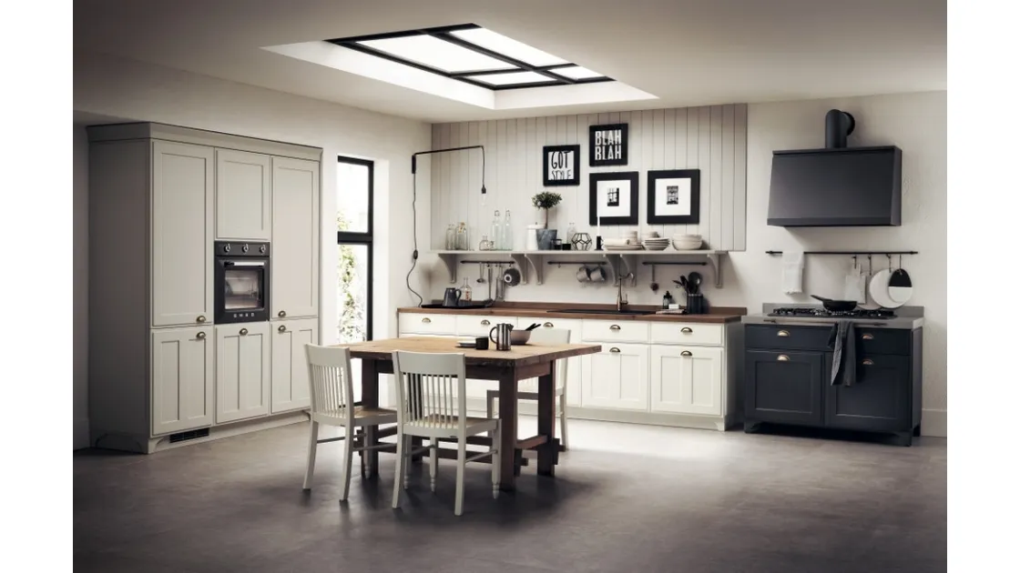 Cucina Classica Favilla 01 in laccato opaco Bianco e effetto Ghisa di Scavolini