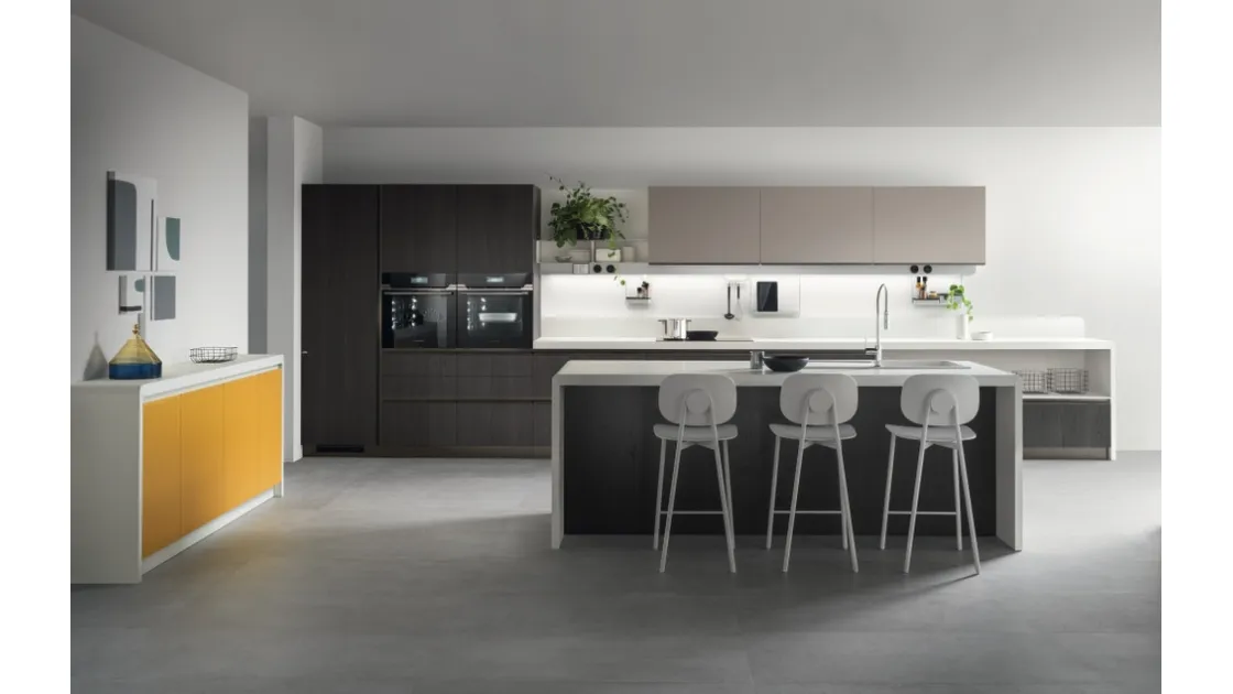 Cucina Moderna Dandy Plus 05 Rovere Carbone e Giallo Senape di Scavolini