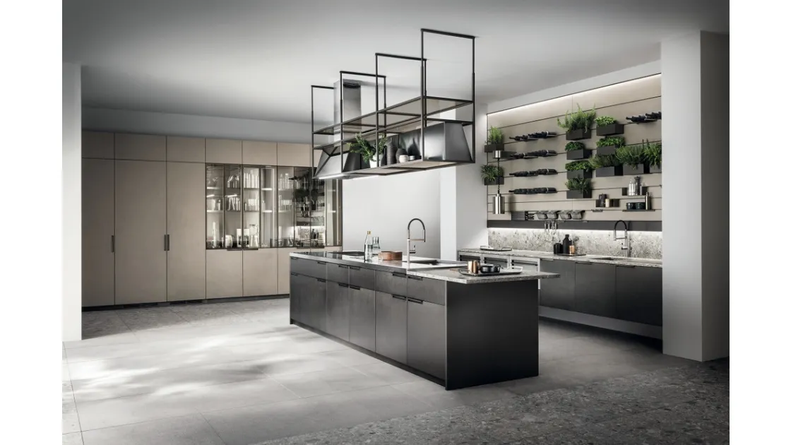 Cucina Moderna Mia 01 in Acciaio Scuro e Biomalta Argilla Dehli di Scavolini