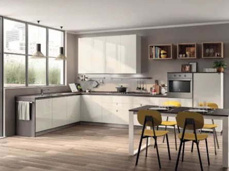 Cucina Moderna angolare Urban & Urban 04 in laccato Bianco lucido di Scavolini