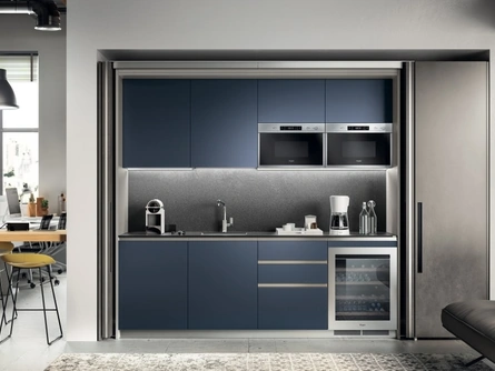 Cucina su misura salvaspazio Boxi 09 Blu Moon di Scavolini